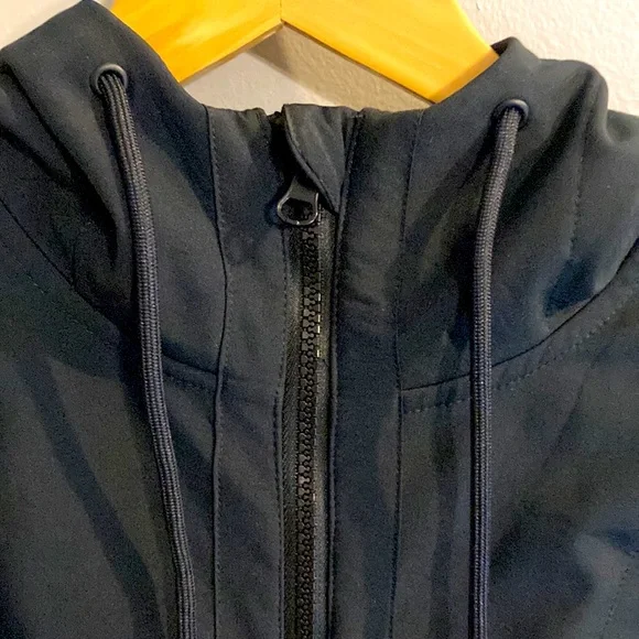 Ladies Eddie Bauer Jacket - Picture 5 of 13